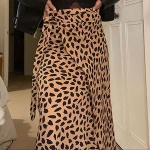 wrap maxi skirt 🐆